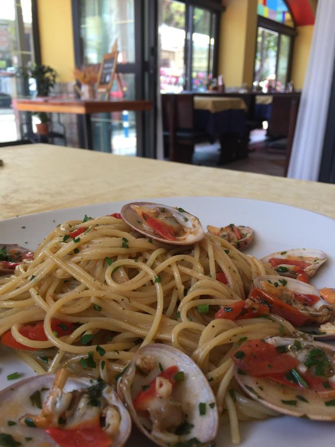 Casa Merano Residence & Ristorante Bibione - Apartments מראה חיצוני תמונה